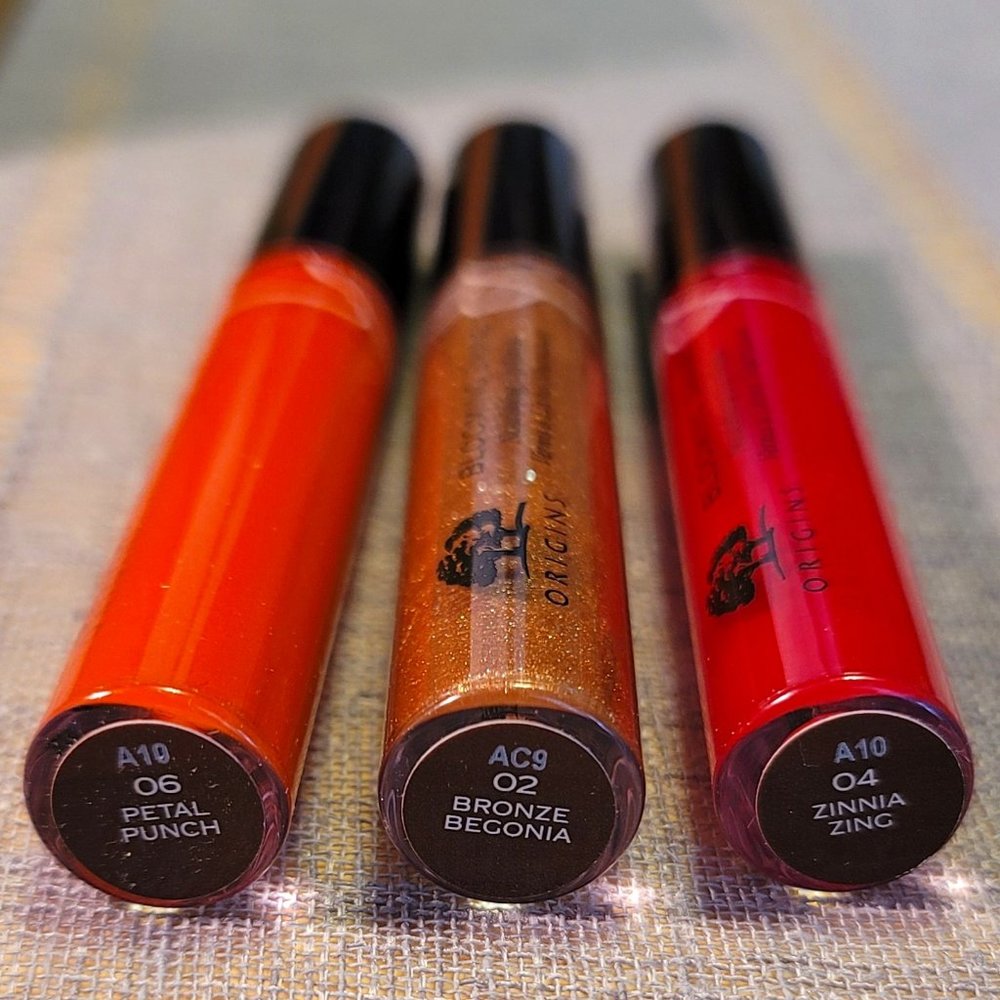 Origins Blooming Shine Nourishing Lip Glaze NEW! 2.6ml Choose One 02, 04, or 06